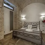 White Flat Rione Monti *